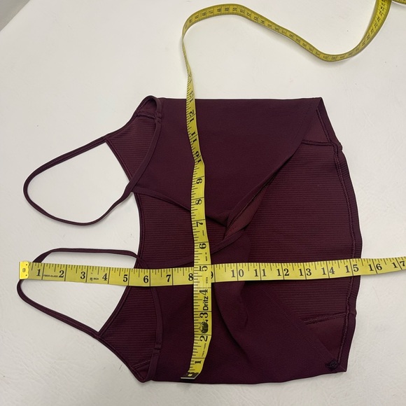 Lululemono womens twist back crop top size s/m - Picture 4 of 4